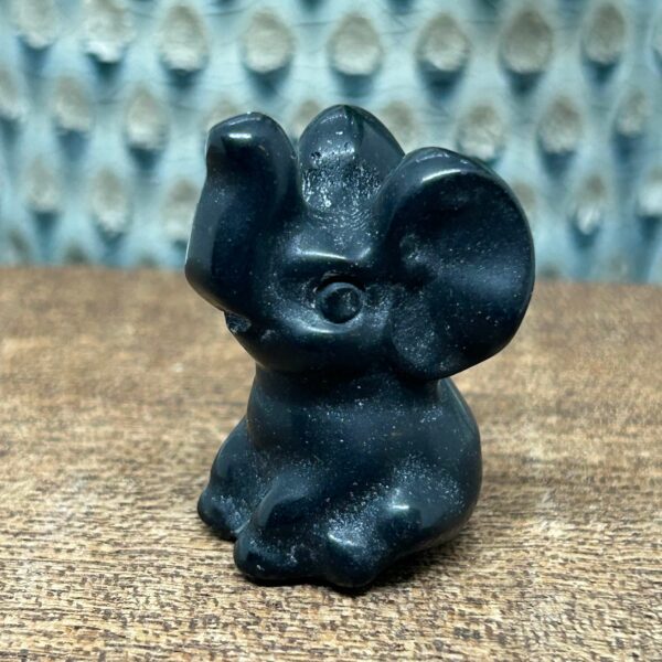 Mini Figur Baby Elefant Obsidian (39)