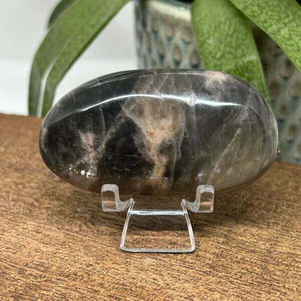 Sort Månesten palmstone