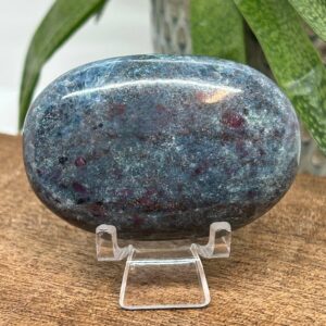 Rubin i Kyanit Palmstone