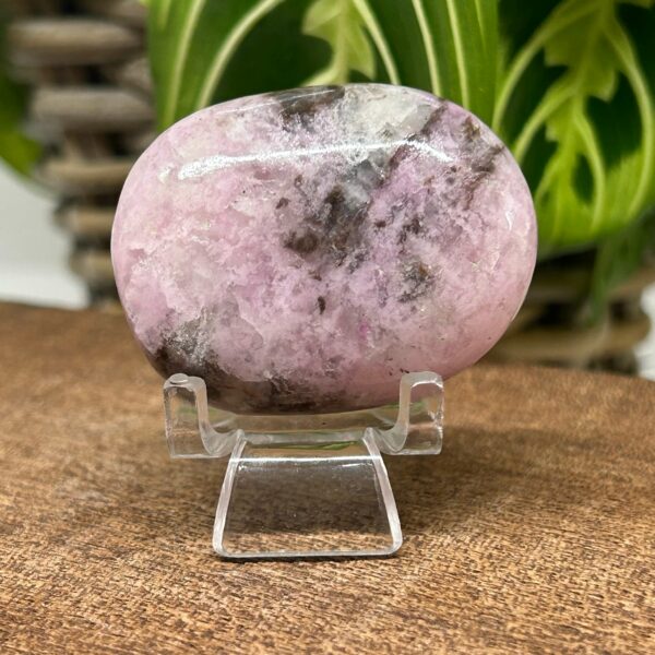 Power Ruby Palmstone