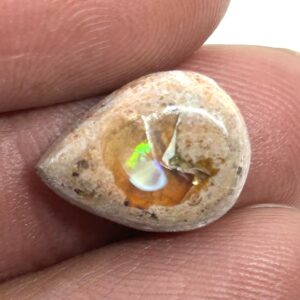 Mexicansk Cantera Ild Opal Poleret