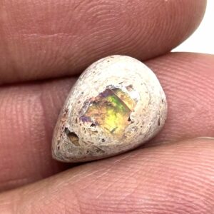 Mexicansk Cantera Ild Opal Poleret