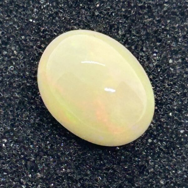 Etiopisk Opal Poleret