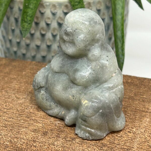 Happy Buddha Figur Labradorit