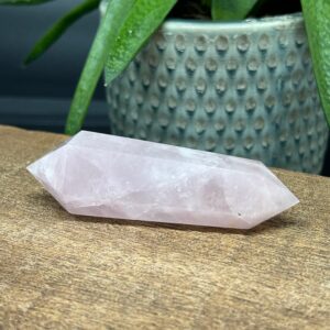 Rosenkvarts Dobbelt Spids