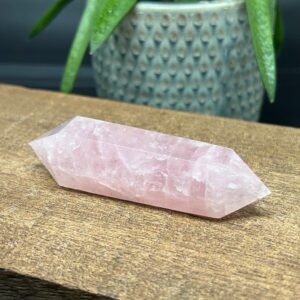 Rosenkvarts Dobbelt Spids