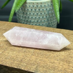 Rosenkvarts Dobbelt Spids