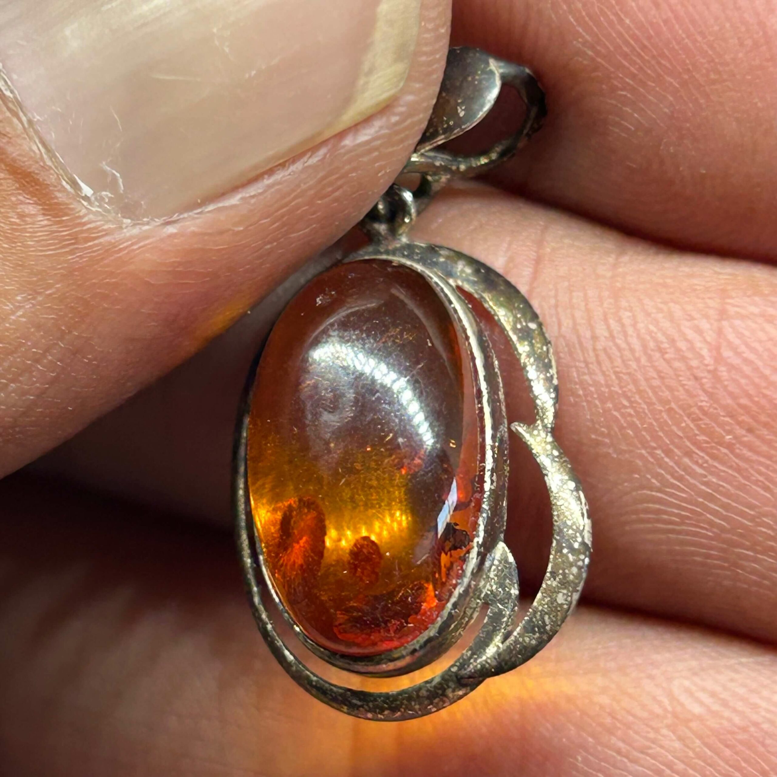 Rav Smykkevedhæng Poleret Dansk (19) - Billede 3