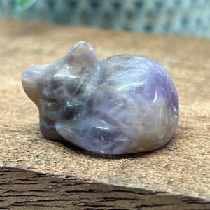 Kat Liggende Ametyst