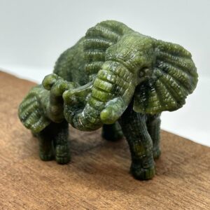 Alternative view of Elefant mor og barn Grøn Jade (1)