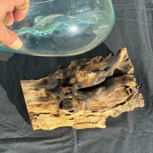 Glasskål støbt på Trærod