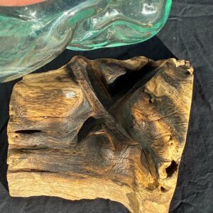 Glasskål støbt på Trærod