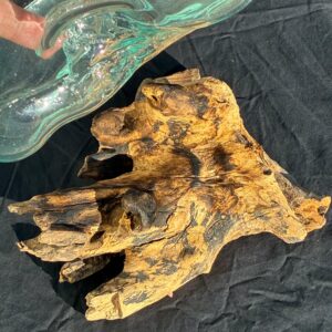 Glasskål støbt på Trærod