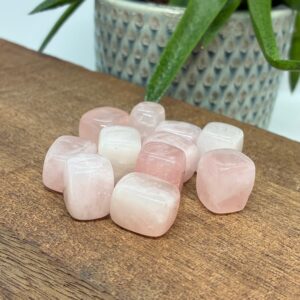 Rosenkvarts Kube Lommesten