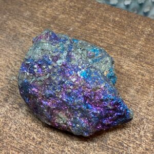 Påfuglesten Chalcopyrit Rå