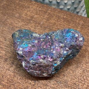 Påfuglesten Chalcopyrit Rå