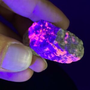 Ild Sodalit - UV Fluoriserende