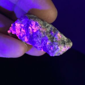 Ild Sodalit - UV Fluoriserende