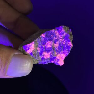 Ild Sodalit - UV Fluoriserende