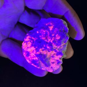 Ild Sodalit - UV Fluoriserende