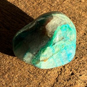 Shattuckit Lommesten