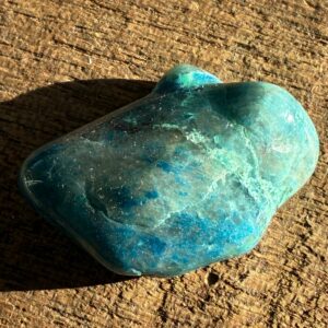 Shattuckit Lommesten