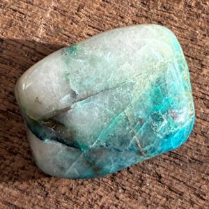 Shattuckit Lommesten