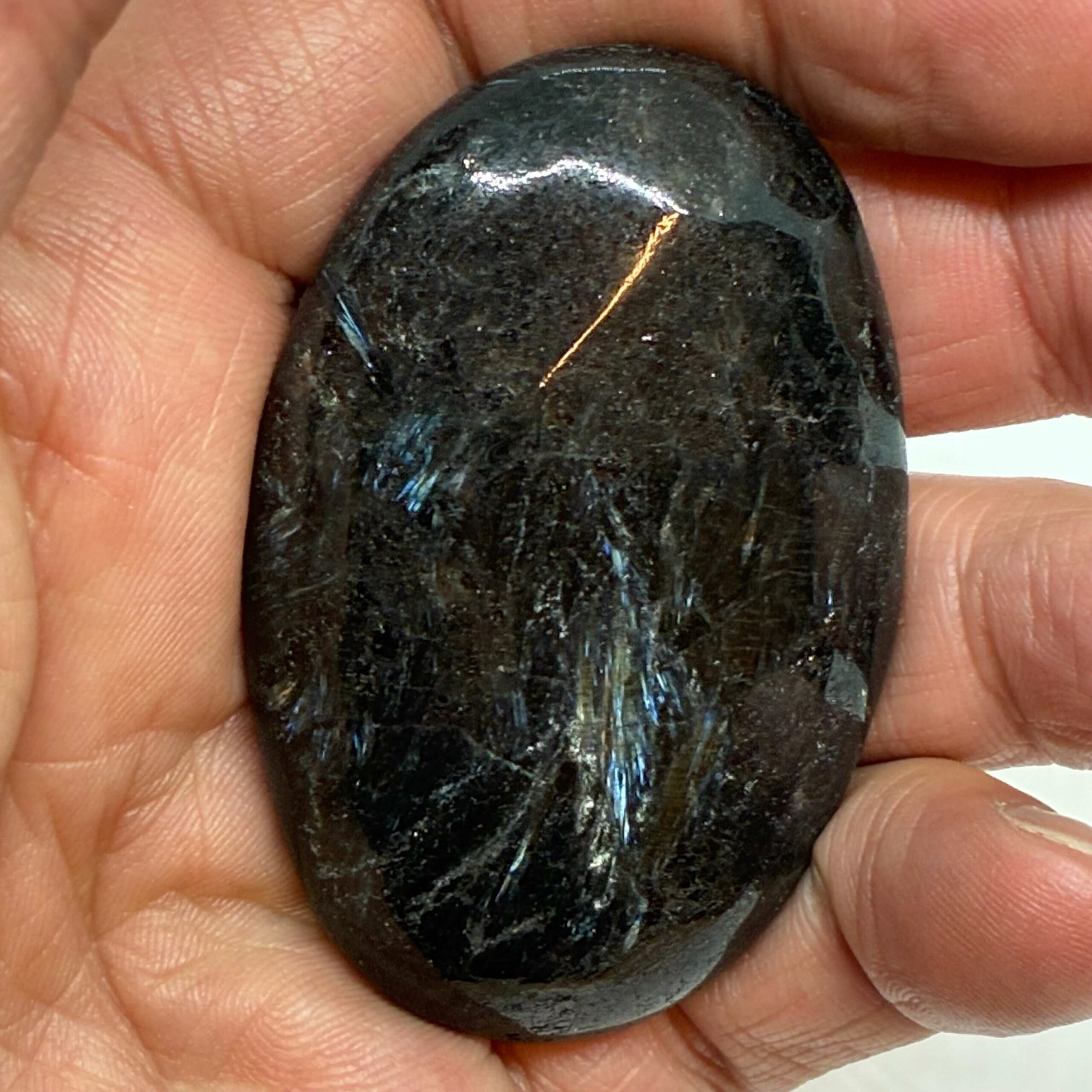 Antrophyllit Palmstone