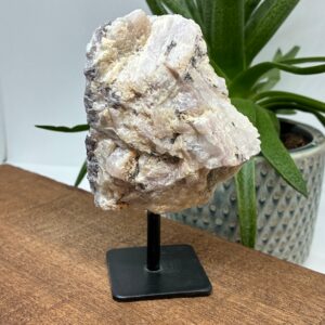 Kunzit Rå på Metalfod