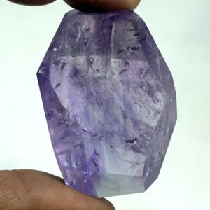 Ametyst AA Kantet Freeform