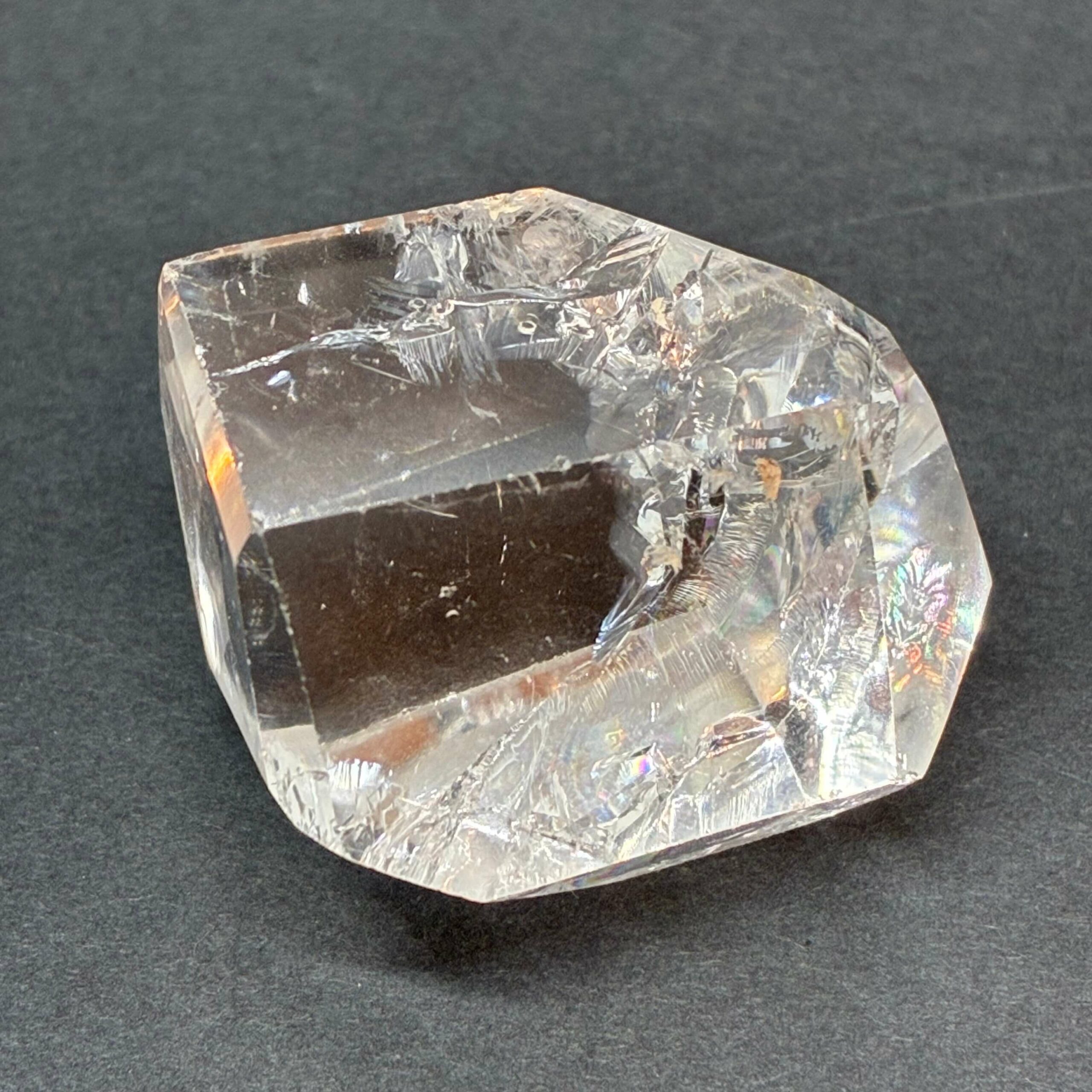 Bjergkrystal Kantet Freeform