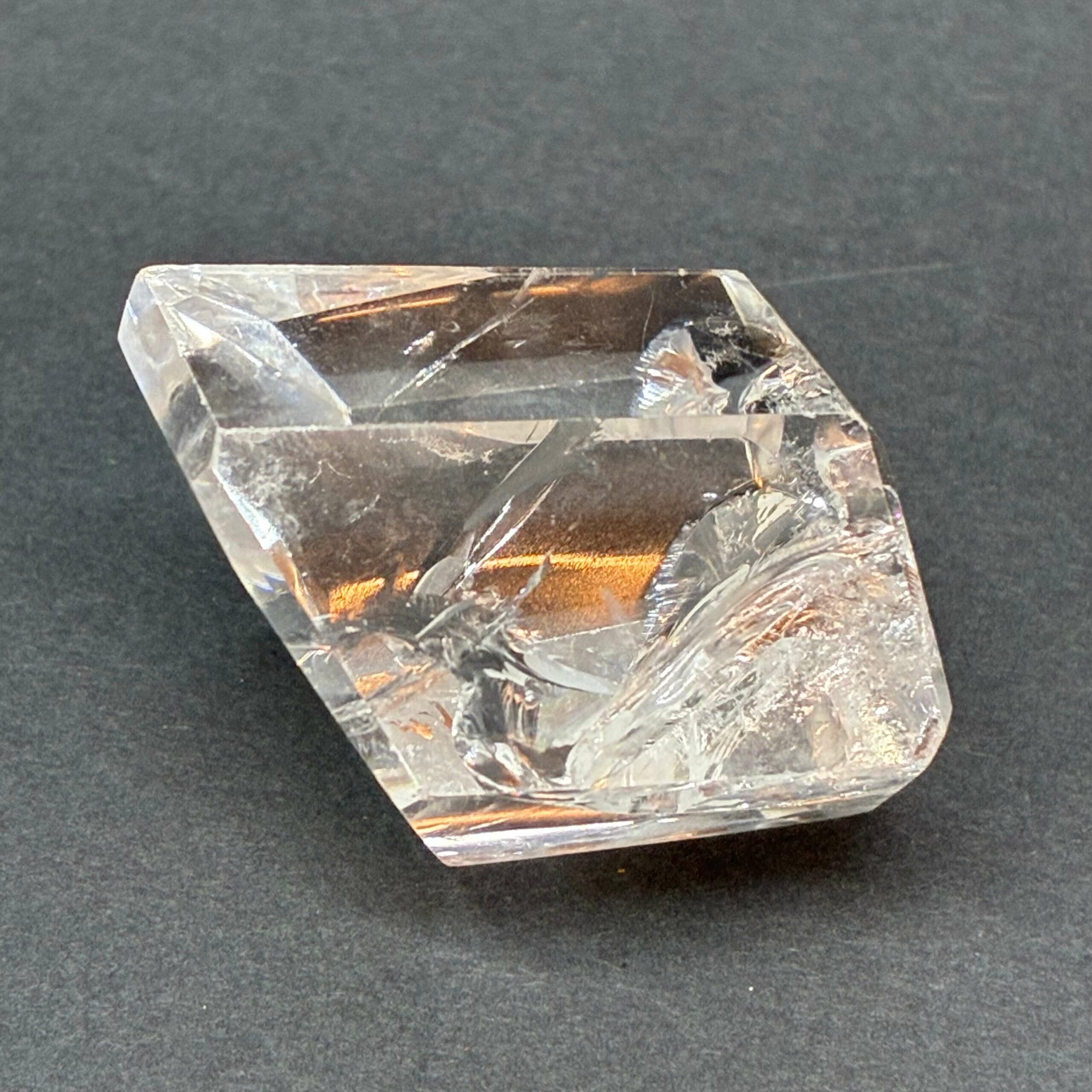 Bjergkrystal Kantet Freeform