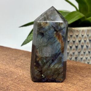 Alternative view of Labradorit A Tårn (1)