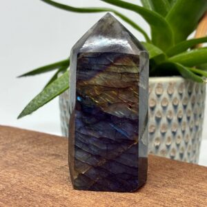 Alternative view of Labradorit A Tårn (4)