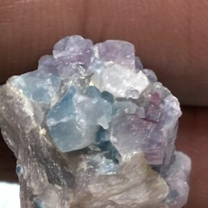 Pink Turmalin på Mica