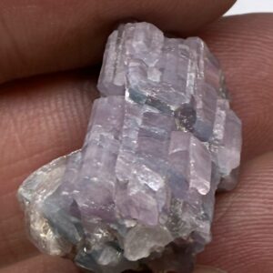 Pink Turmalin på Mica