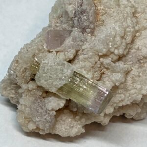 Bi-Colour Turmalin på Kvarts/Mica