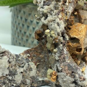 Kubisk Pyrit på Matrix